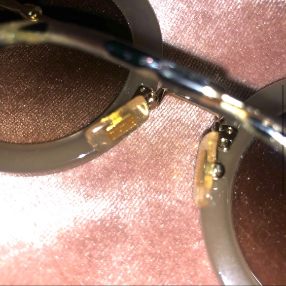 Miu Miu sunglasses - Picture 6 of 8